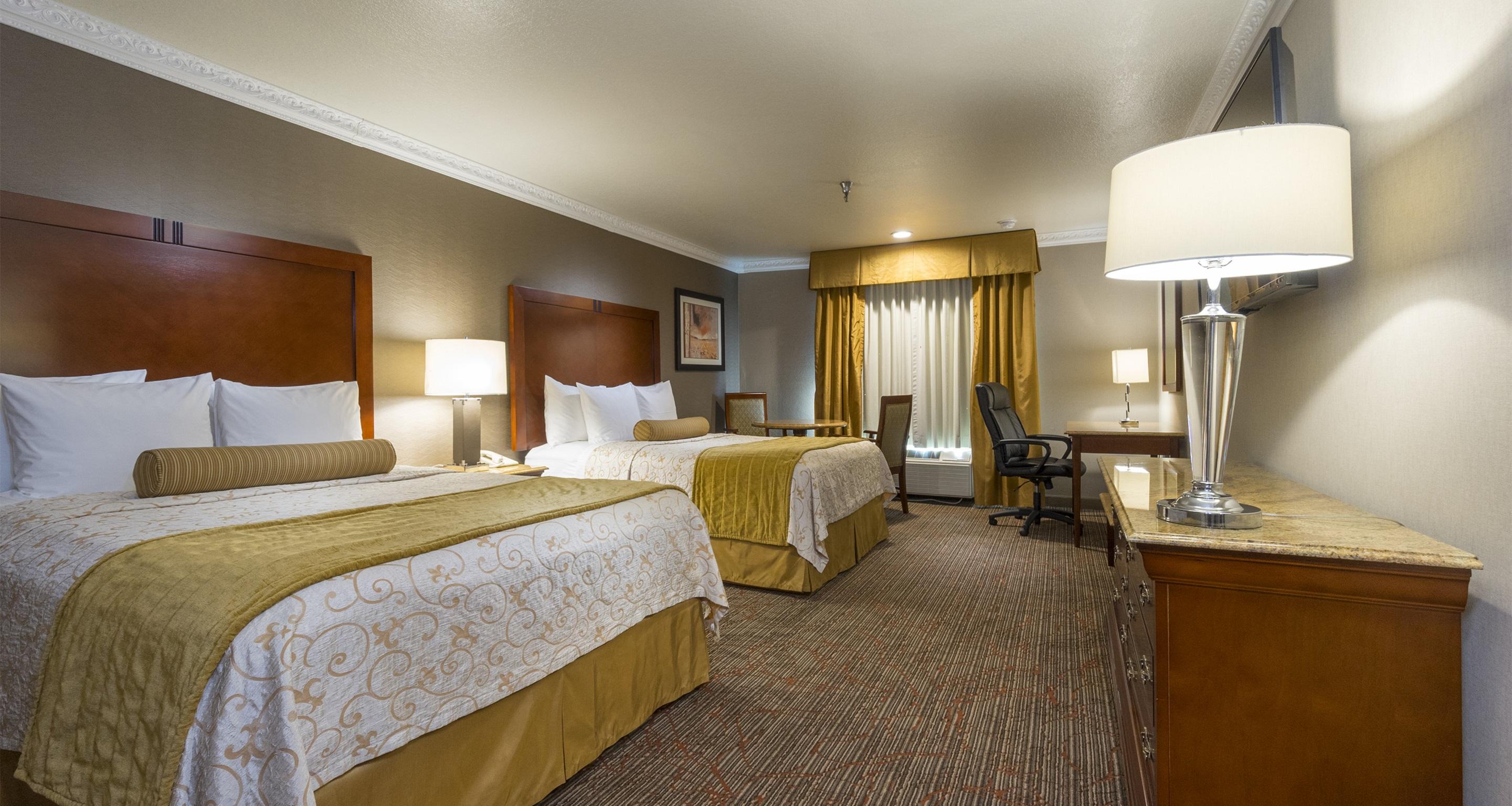 Best Western Plus Newport Mesa Inn Costa Mesa Exterior foto