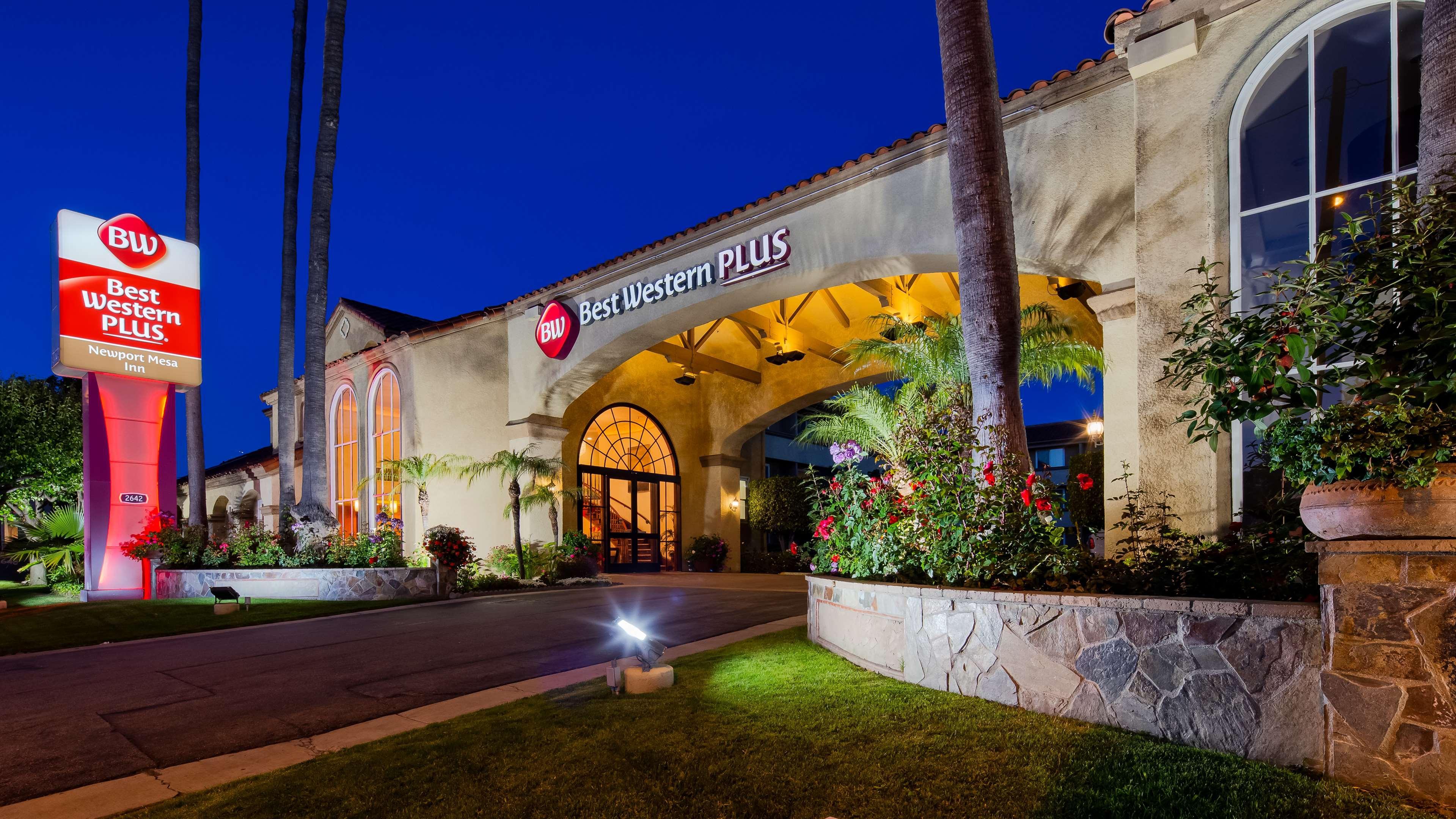 Best Western Plus Newport Mesa Inn Costa Mesa Exterior foto