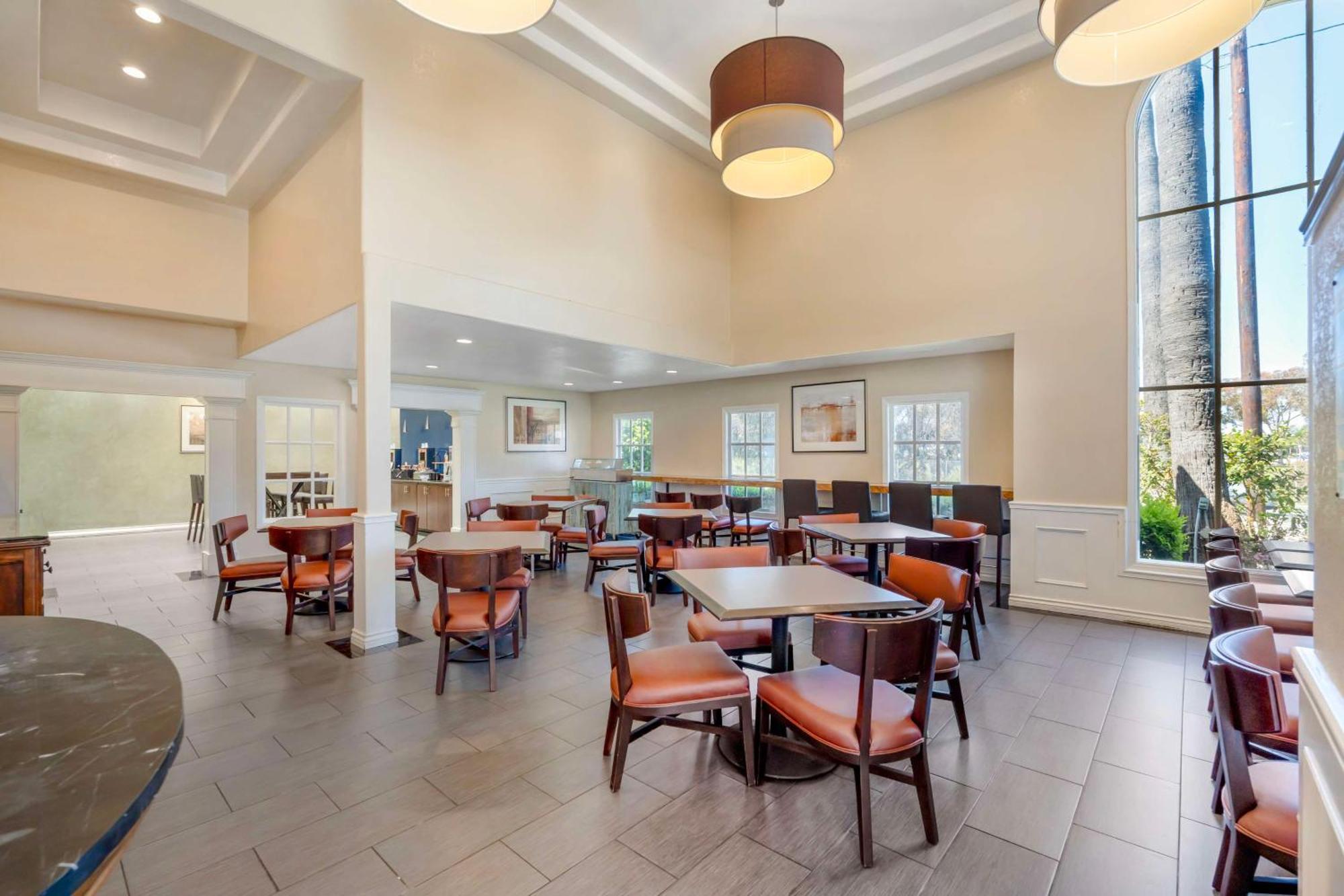 Best Western Plus Newport Mesa Inn Costa Mesa Exterior foto